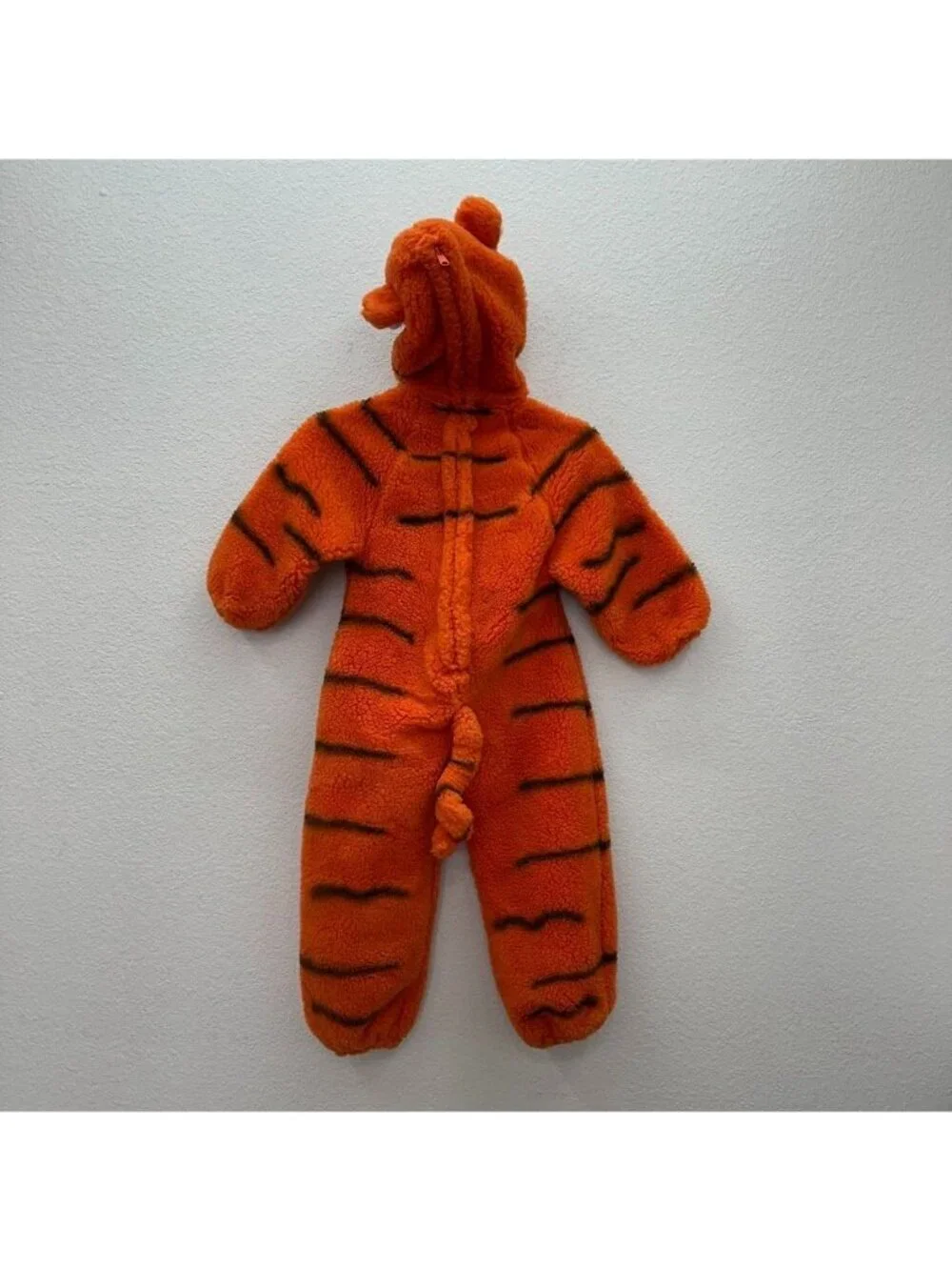 Disney Store Winnie Pooh Tigger Plush Hooded One Piece Kid Costume Size 4-6T NEW - Picture 3 of 5
